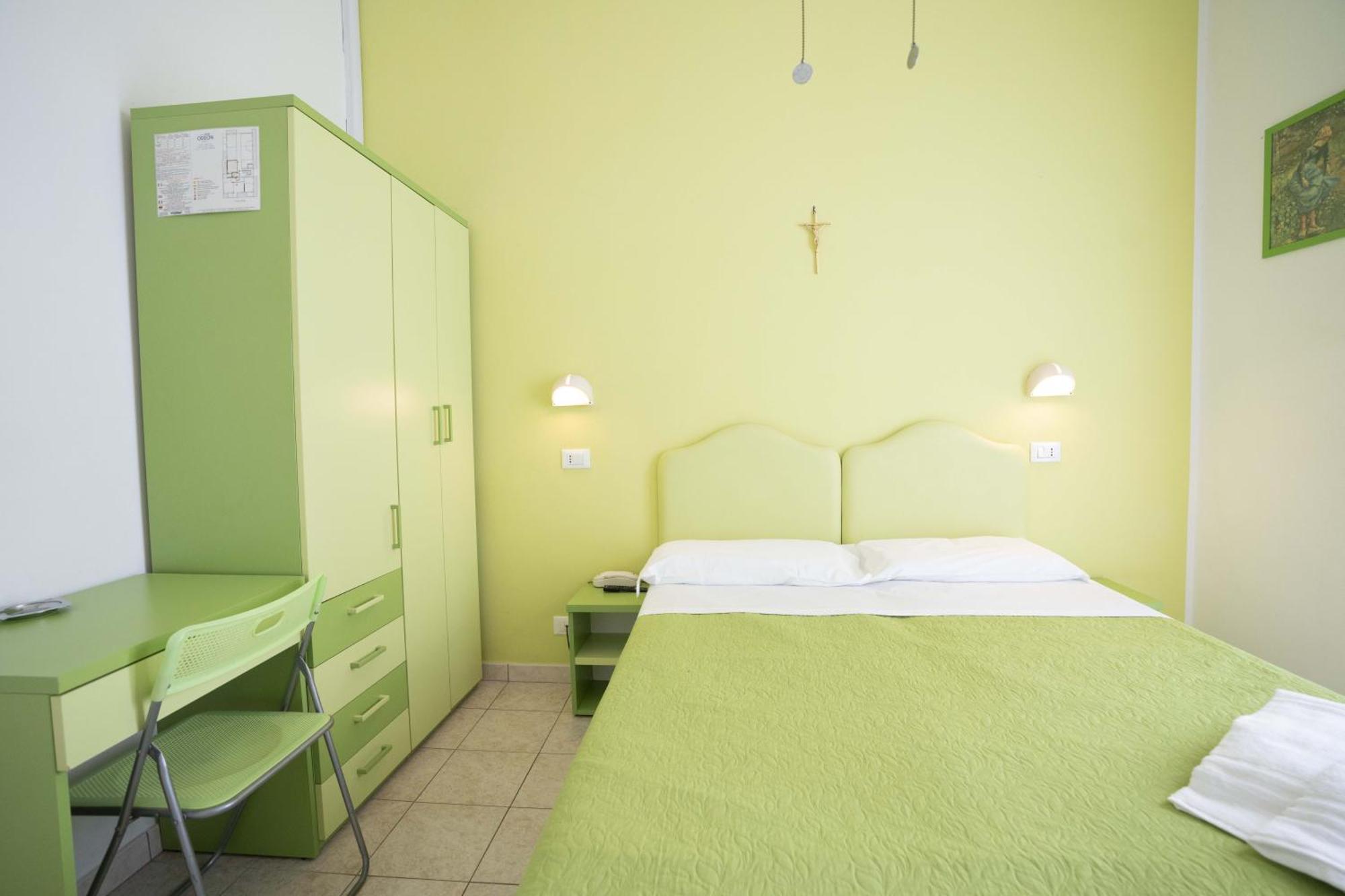 Hotel Odeon Rimini Esterno foto