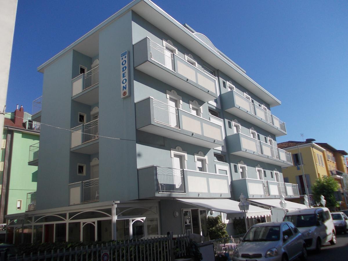 Hotel Odeon Rimini Esterno foto